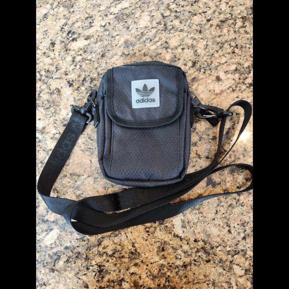 Adidas Originals National Festival Crossbody Phone‎ Bag
